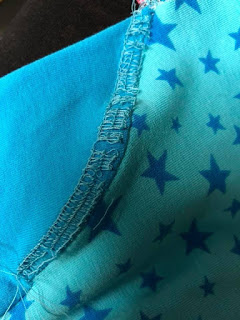 Tutorial: Justera matarna på cover eller overlock