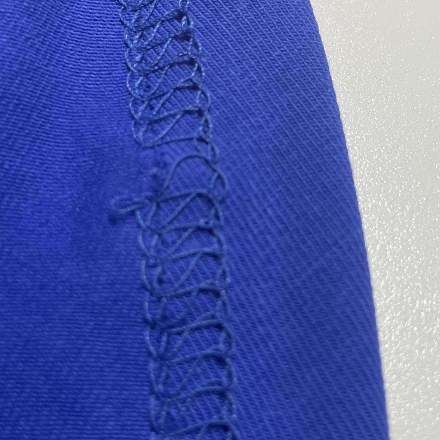 Tutorial: Fästa hoppstygn coversöm/täcksöm